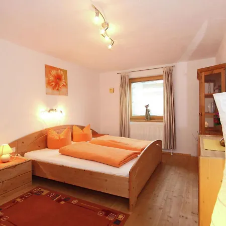 In With Mountain Views, Parking & Balcony Hippach