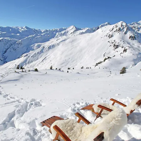 In With Mountain Views, Parking & Balcony *